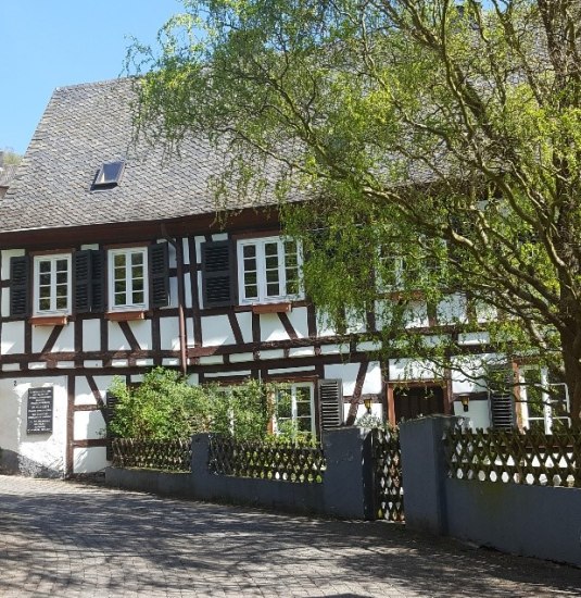 Altes Pfarrhaus | &copy; Barbara Laudert