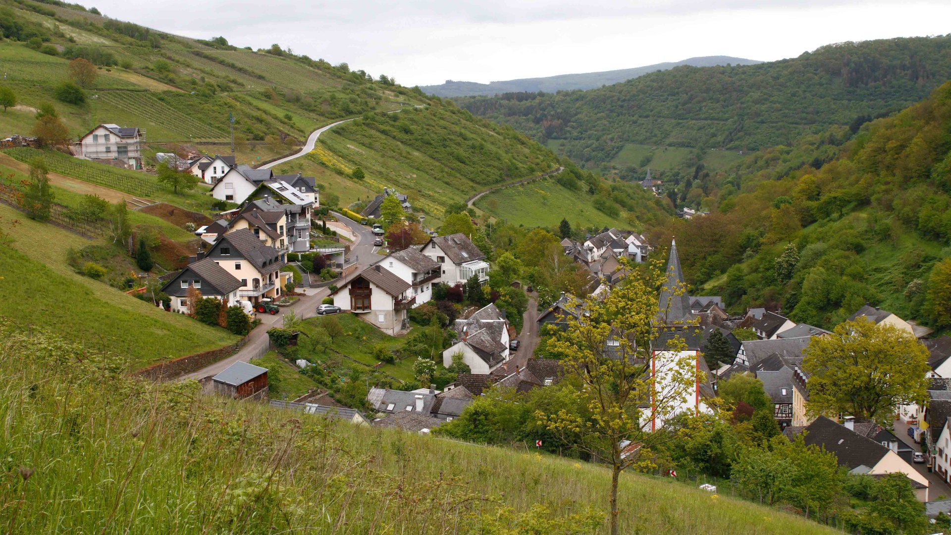 Manubach Blick von Westen | &copy; Thomas Grassmann